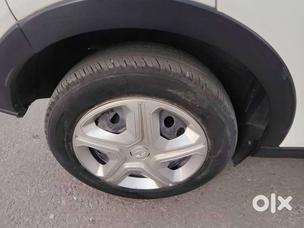 Tata Nexon 1.2 Revotron Xm Plus (s), 2023, Diesel