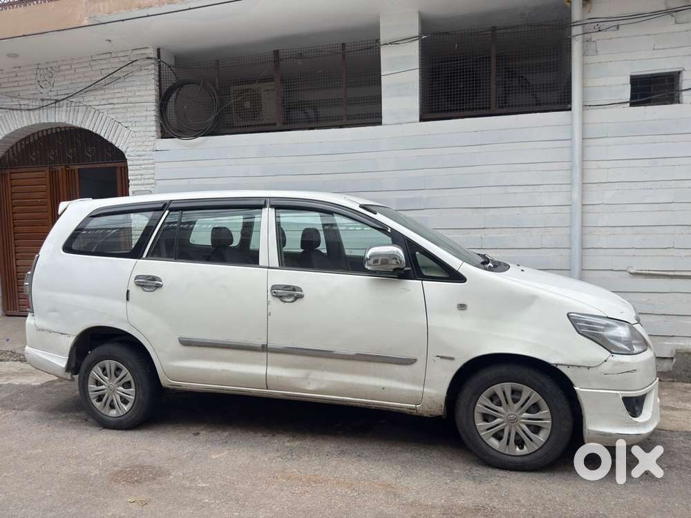 Toyota Innova Diesel 2013