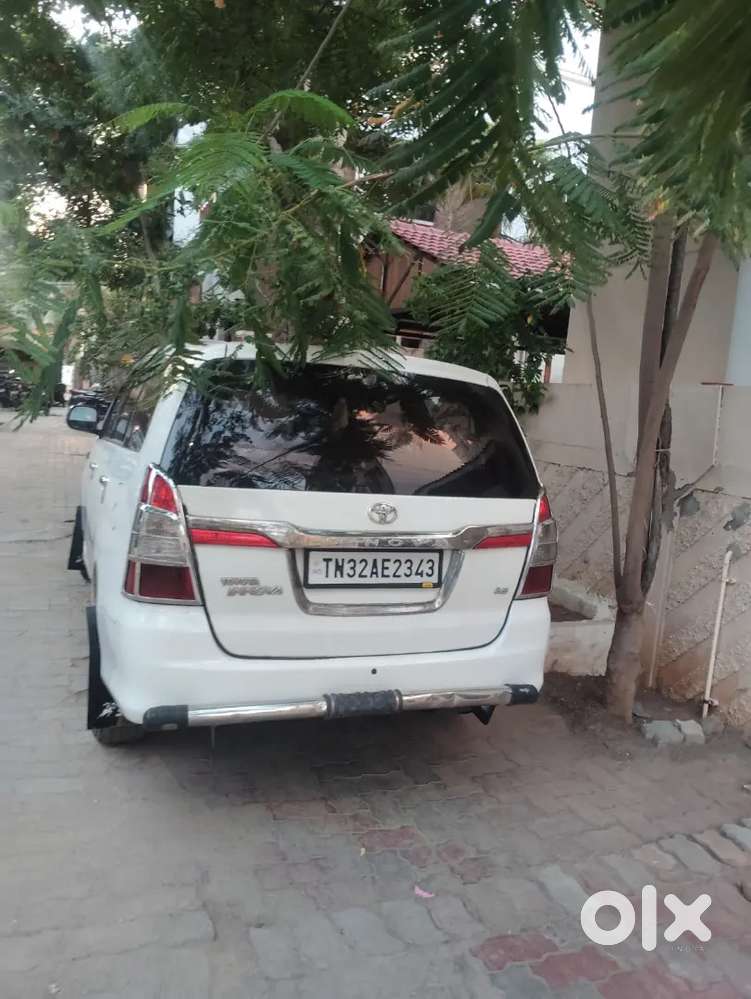 Toyota Innova Diesel 2014