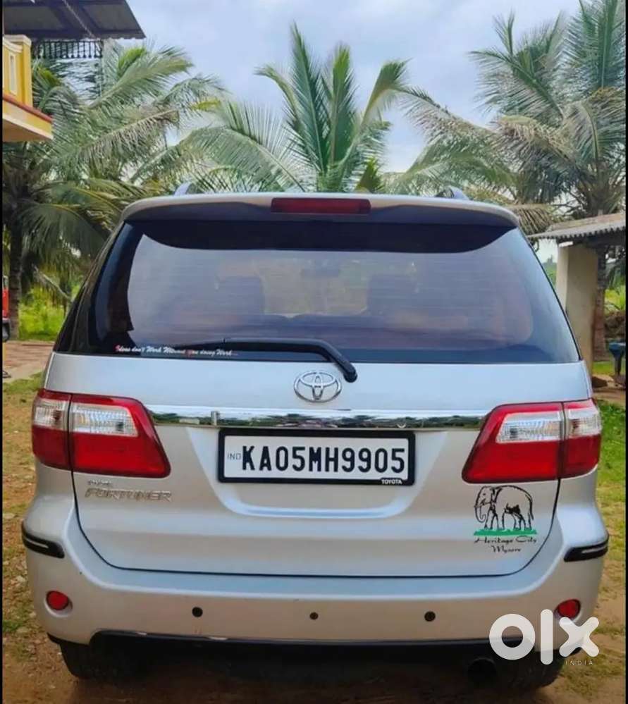 Toyota Fortuner 2010 Diesel 189990 Km Driven