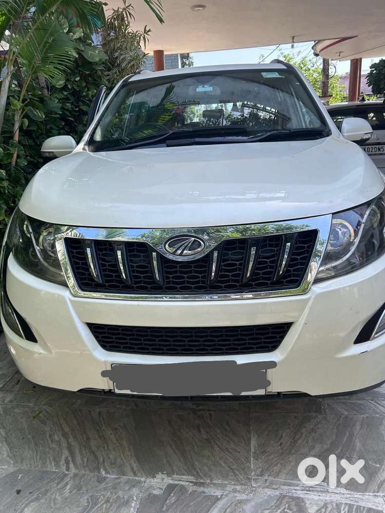 Xuv500 W10, Single Owner, Manual Transmission, 55500km Driven