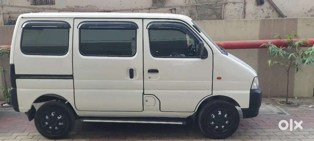 Maruti Suzuki Eeco 2022 Cng & Hybrids Good Condition