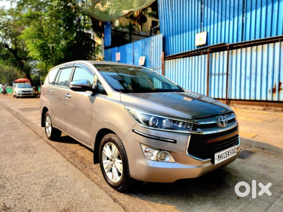 Toyota Innova Crysta