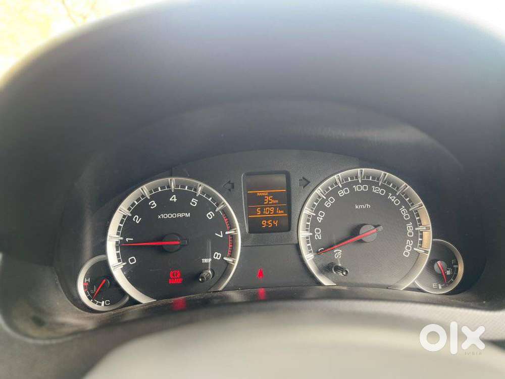 Maruti Suzuki Swift Vxi 1.2 Abs Bs-iv, 2016, Petrol