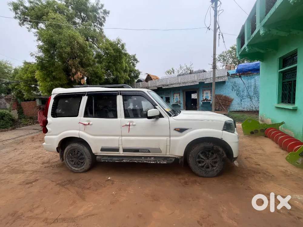 Mahindra Scorpio Diesel Manual 2015