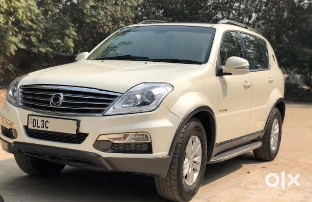 Mahindra Ssangyong Rexton 2015