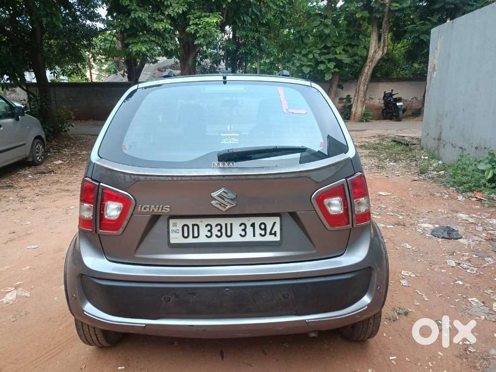 Maruti Suzuki Ignis (2018) Glistening Grey