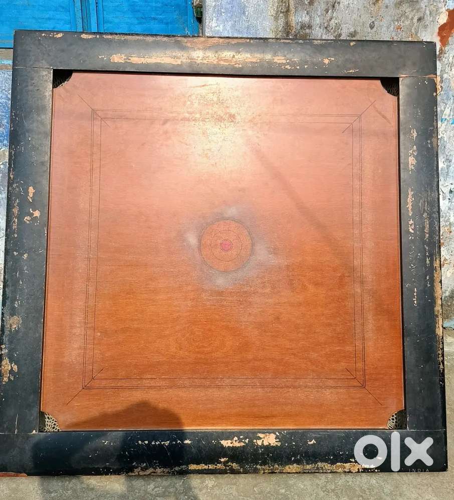 52 inch carrom board (match board) with excellent condition