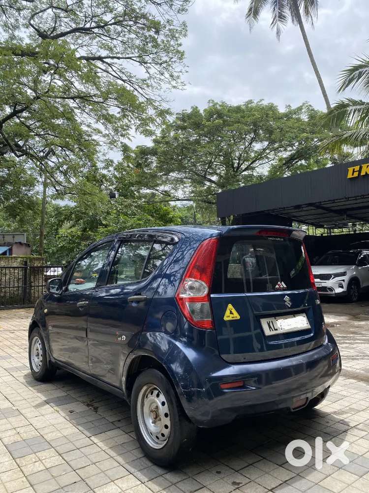 Maruti Suzuki Ritz Vxi 2012