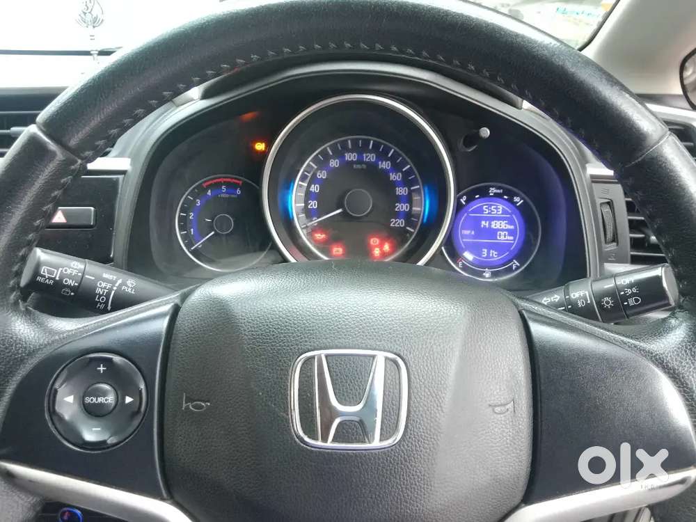 Honda Jazz 2018 Diesel 142000 Km Driven