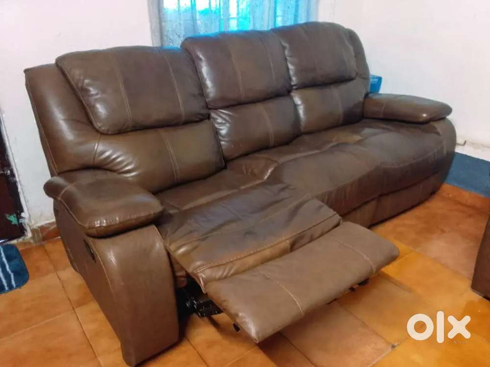 Royal Oak brand 3+2 seater luxury Leather recliner sofa 3+2
