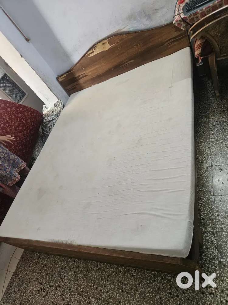 Bed 6&times;6.5  , 2  Bed Mattress , mattress size 6&times;6.5