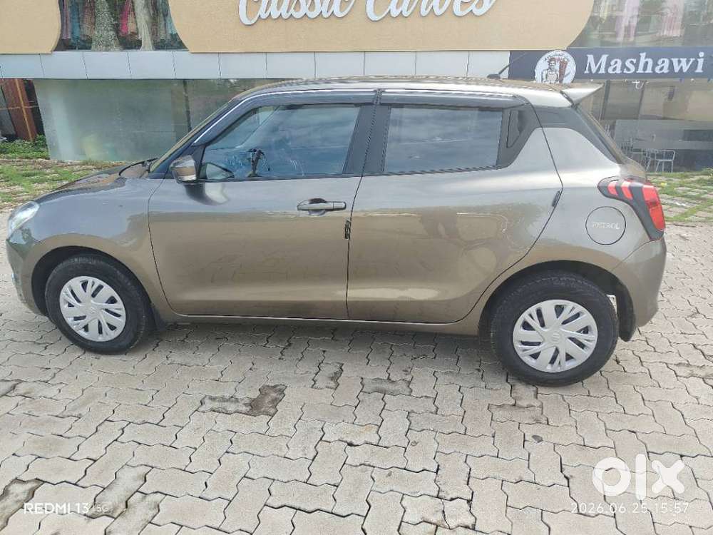 Maruti Suzuki Swift Amt Vxi, 2022, Petrol
