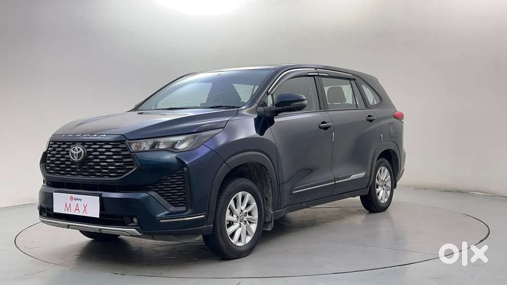 Toyota Innova Hycross 2.0 GX 8 STR, 2025, Petrol