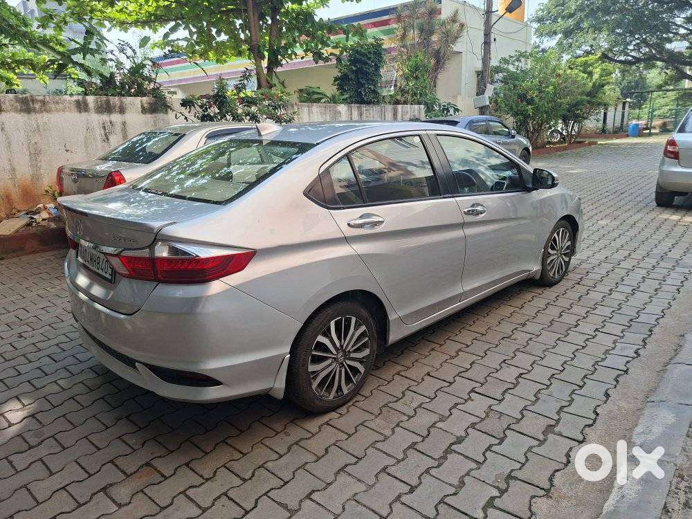Honda City 1.5 Zx Cvt I-vtec, 2018, Petrol