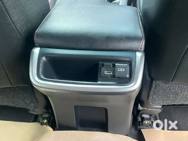 Toyota Fortuner Legender, 2023, Diesel