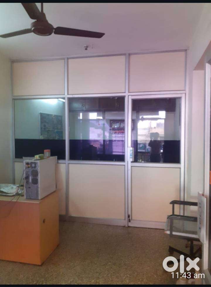 Aluminium partition