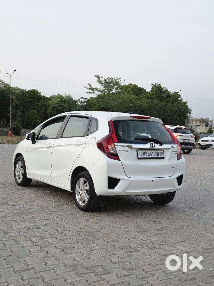 Honda Jazz V Automatic, 2018, Petrol