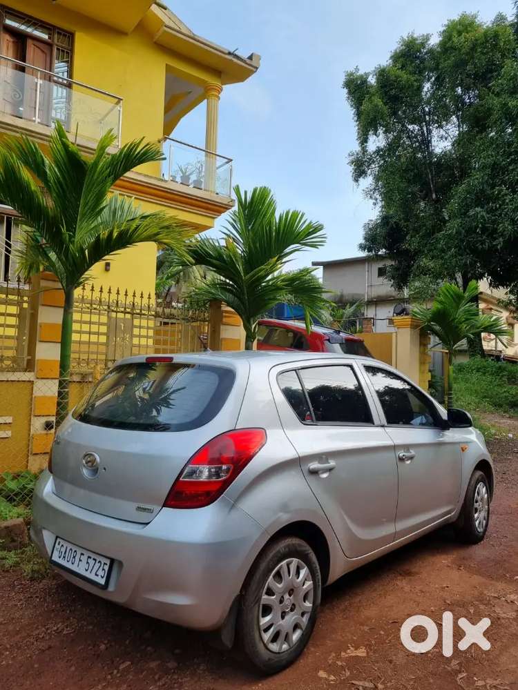 Hyundai New I20 2011 Petrol 70000 Km Driven