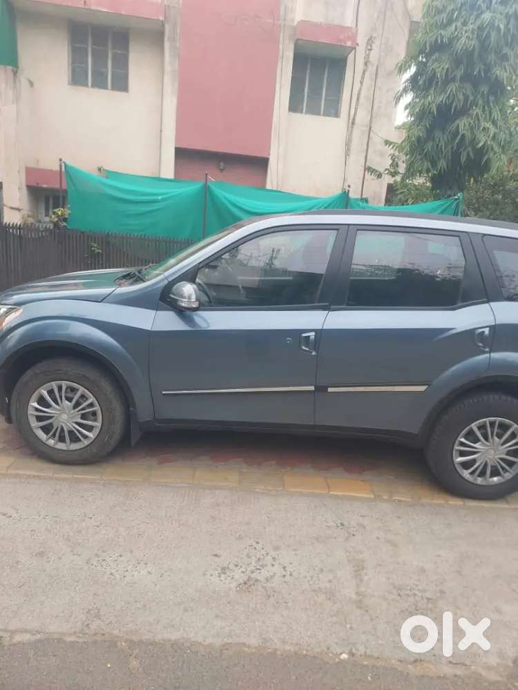 Mahindra Xuv500 2014 Diesel 85000 Km Driven