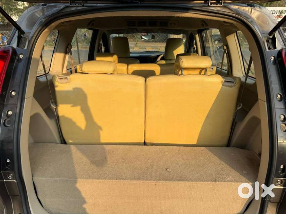 Maruti Suzuki Ertiga 2022-2023 Vxi Cng, 2022, Cng & Hybrids