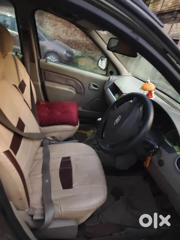 Mahindra Verito 2012