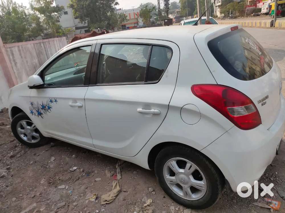 Hyundai I20 Sportz 2012