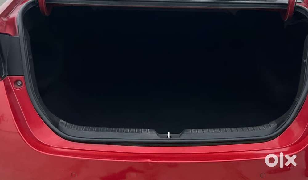 Toyota Yaris V Cvt, 2021, Petrol