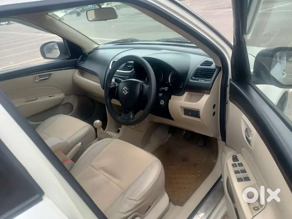 Maruti Suzuki Dzire 1.2 Vxi 2012