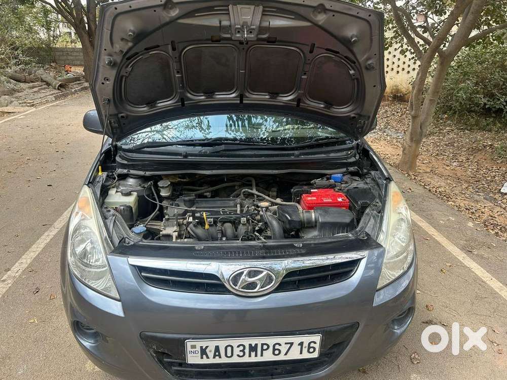 Hyundai I20 2011 Petrol Well Maintained