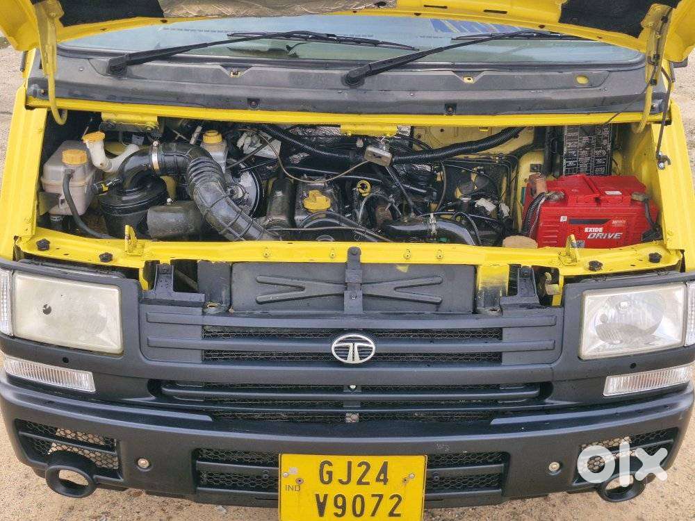 Tata Winger Deluxe - Hi Roof (non-ac), 2016, Diesel
