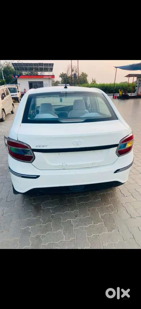 Hmko Bechna Hai Badi Gaadi Leni Hai