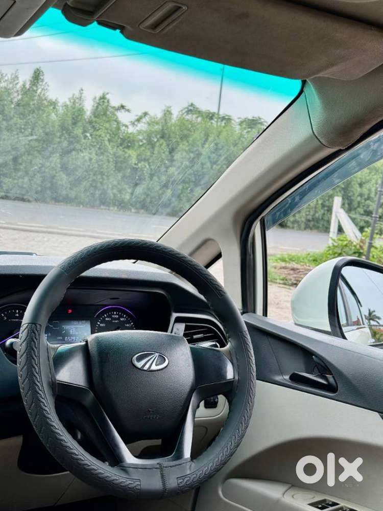 Mahindra Marazzo M2 8str, 2022, Diesel