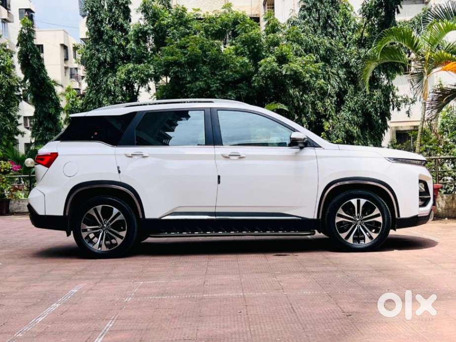 Mg Hector Plus Sharp Pro 1.5 Turbo Petrol Cvt 6 Str, 2023, Petrol