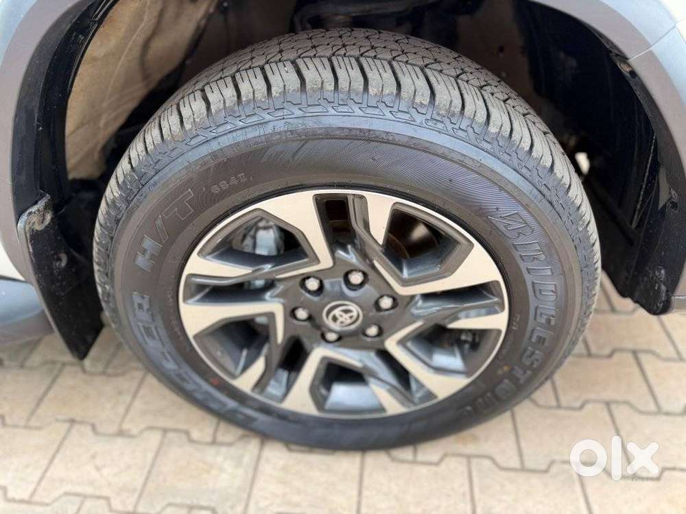 Toyota Fortuner Legender 4x4 At 2.8, 2022, Diesel