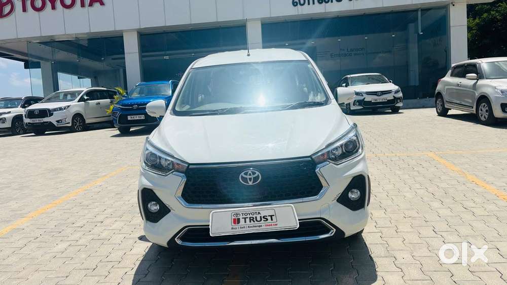 Toyota Rumion V At, 2025, Petrol