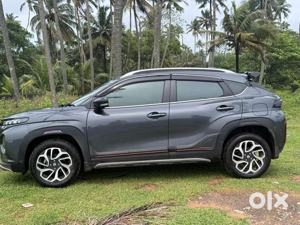 Maruti Suzuki Fronx 2024 Petrol Well Maintained