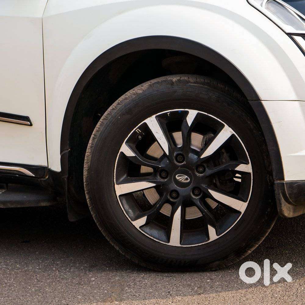 Mahindra Xuv500 W11 Option, 2019, Diesel