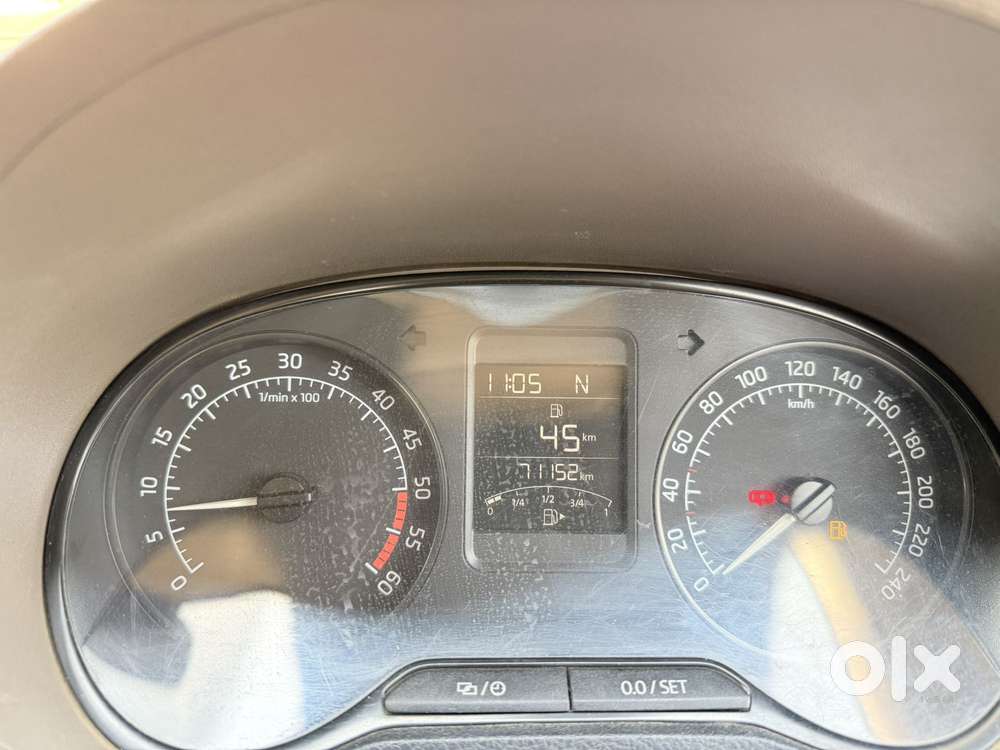 Skoda Rapid 1.5 Tdi At Elegance Plus Black Package, 2015, Diesel