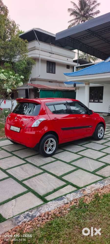 Maruti Suzuki Swift Vxi Optional, 2017, Petrol
