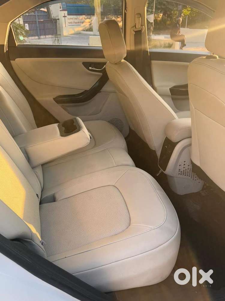 Tata Nexon 2022 Petrol Good Condition 7 Seater Leni Hai Ishliye De Rah