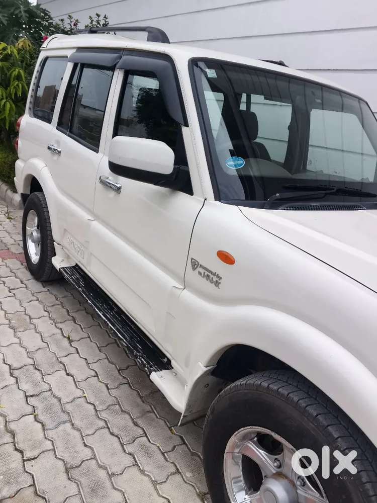 Mahindra Scorpio Classic 2013