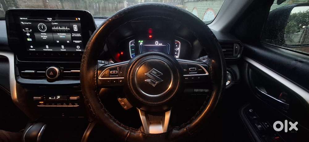 Maruti Suzuki Grand Vitara 1.5 Zeta Plus Intelligent Hybrid Ecvt, 20..