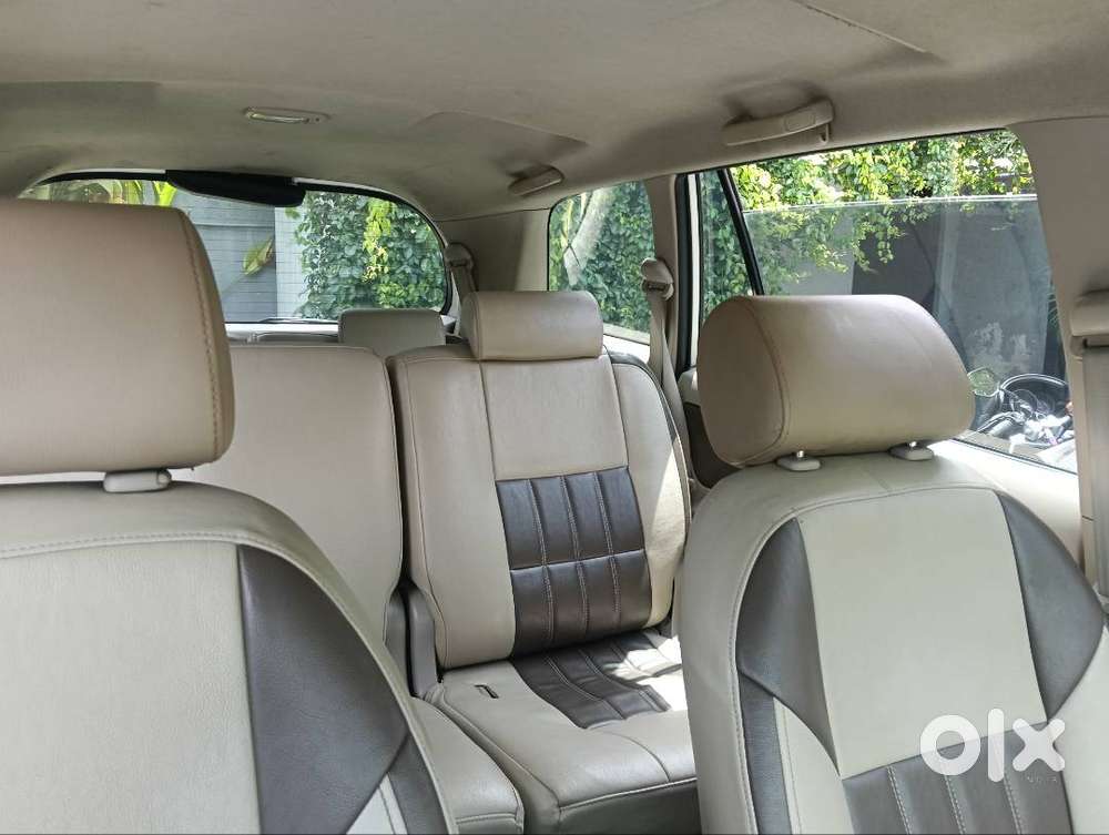 Innova 2010 Model 2nd Owner