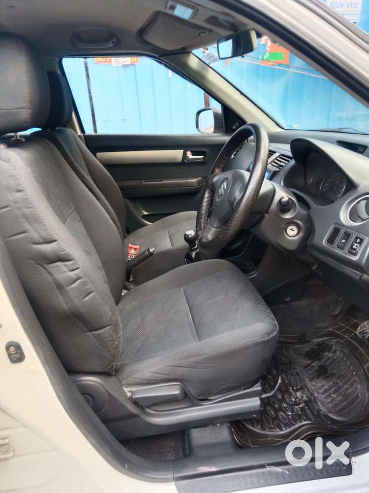 Maruti Suzuki Swift 2004-2010 Lxi Bsiv, 2011, Petrol