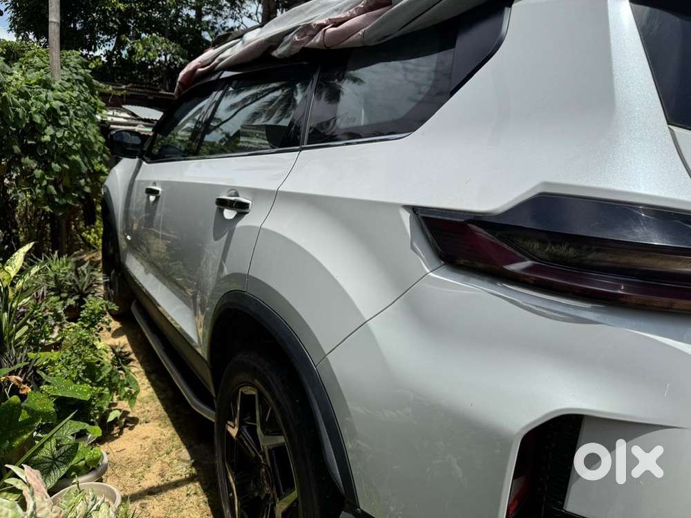 Tata Safari Diesel 2024