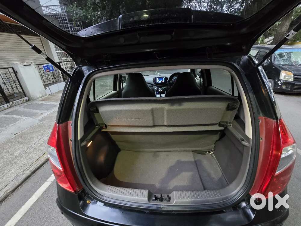 I10 Sportz Automatic Kappa 2