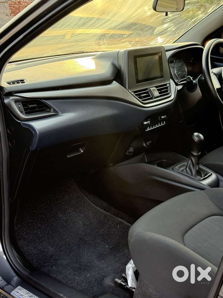 Maruti Suzuki Baleno Sigma, 2024, Petrol