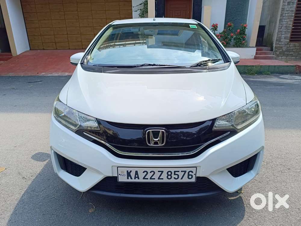 Honda Jazz V Cvt, 2015, Petrol