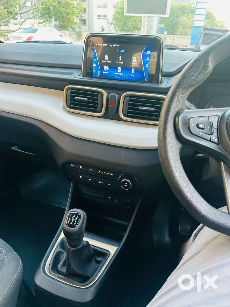 Tata Punch Accomplished Dazzle Amt Sunroof, 2026, Cng & Hybrids